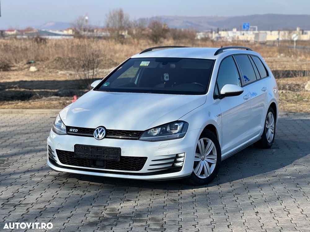 Volkswagen Golf GTD 2.0 TDI SCR DSG - 2