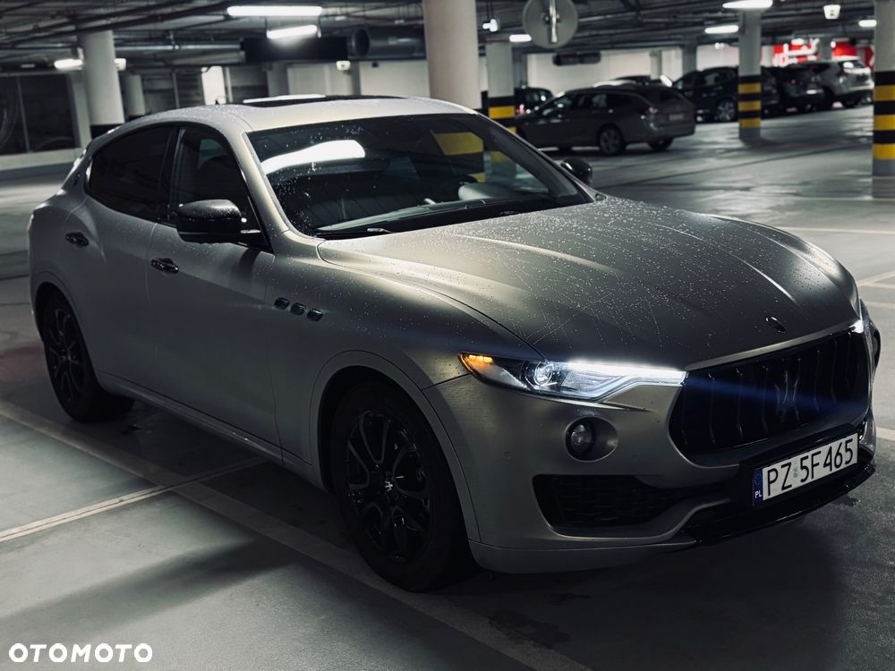 Maserati Levante S Q4 GranLusso - 9