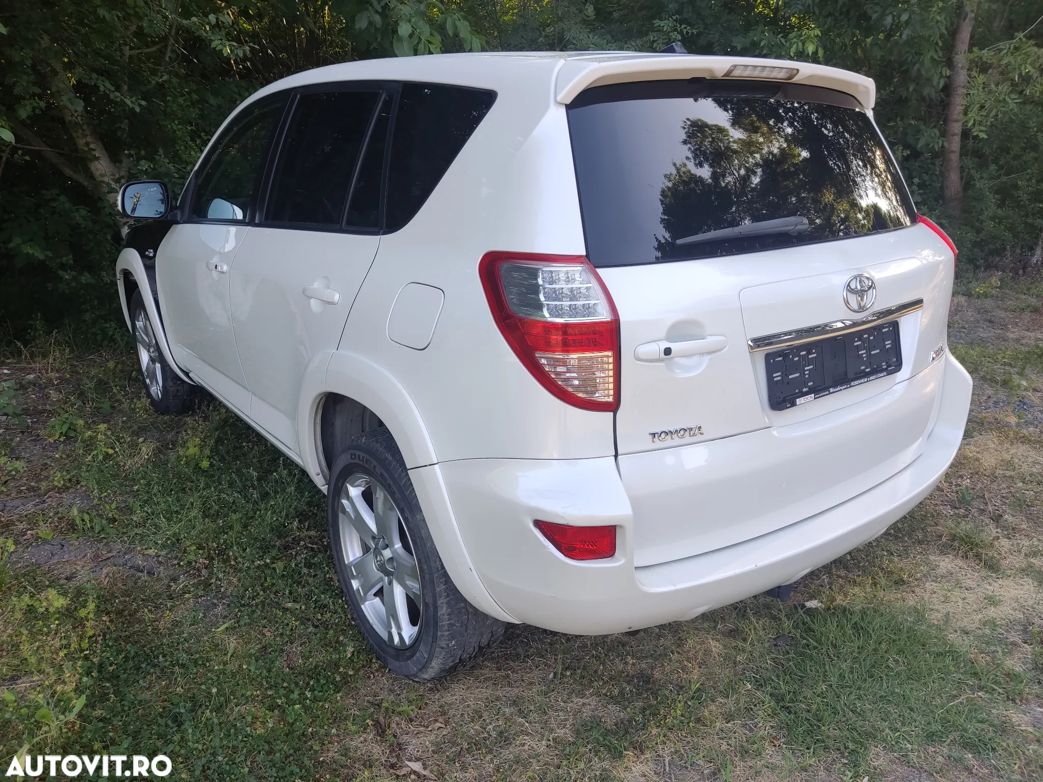 Toyota RAV4 2.2 D-4CAT 4WD Aut Executive - 4
