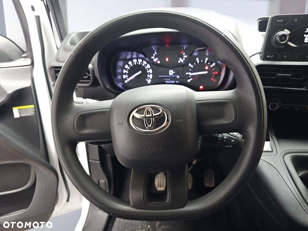 Toyota ProAce 2.3T 1.5 D-4D 100KM std Furgon Active - 11