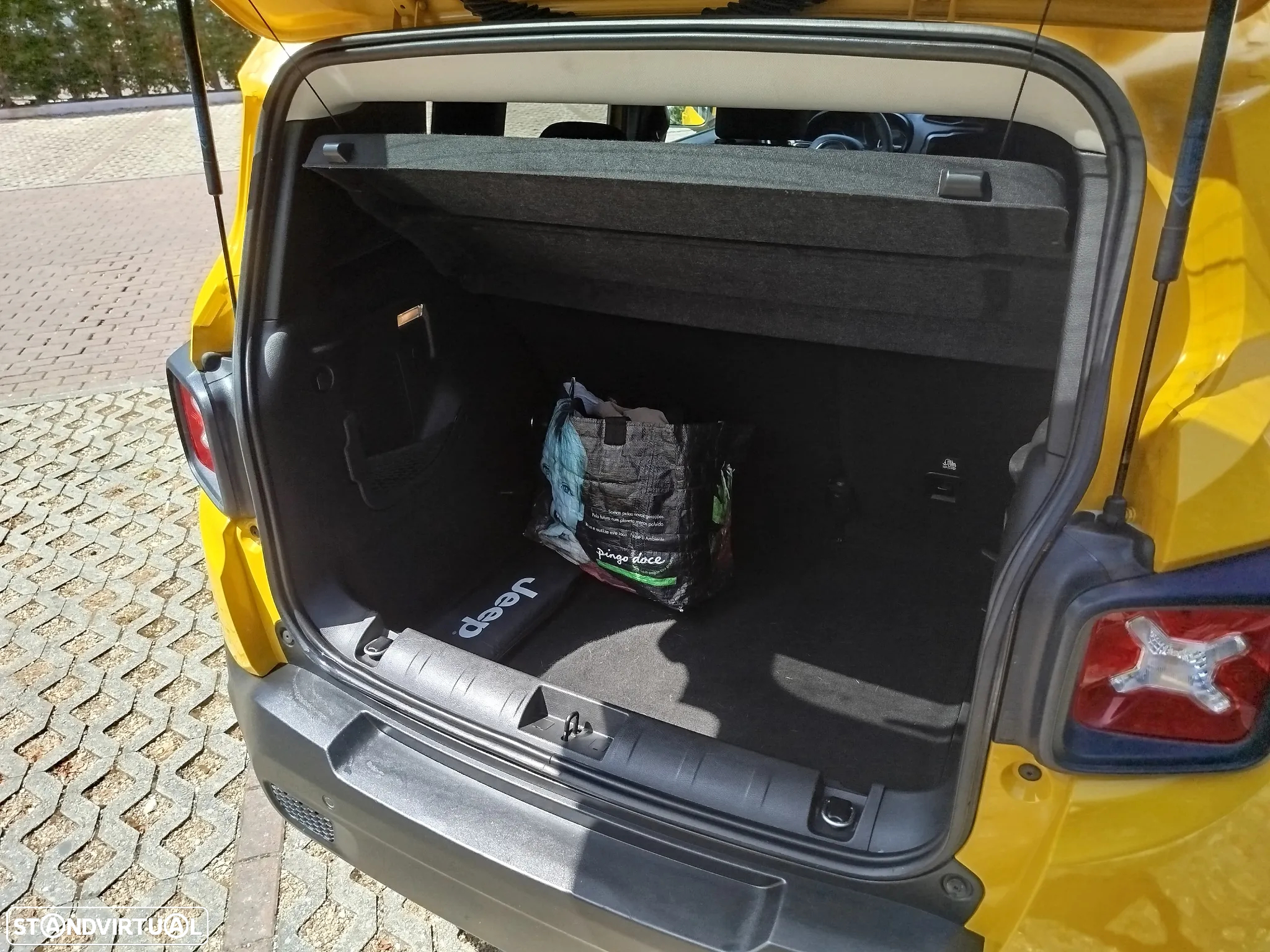 Jeep Renegade 1.0 T Longitude - 13