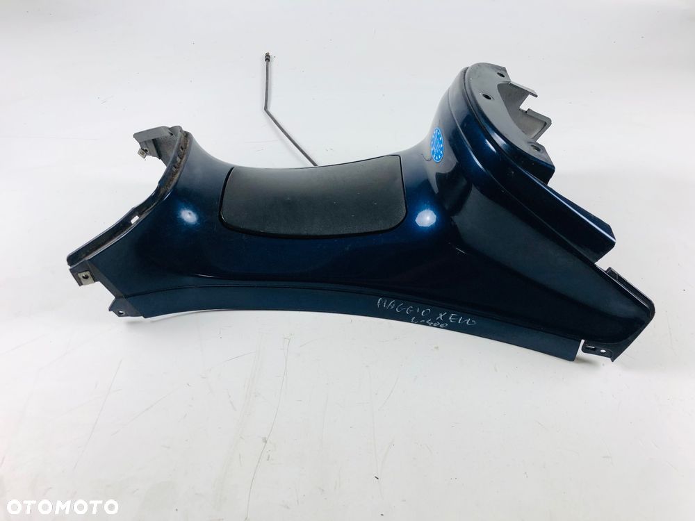 Piaggio X EVO 400 owiewka tunel klapa - 3