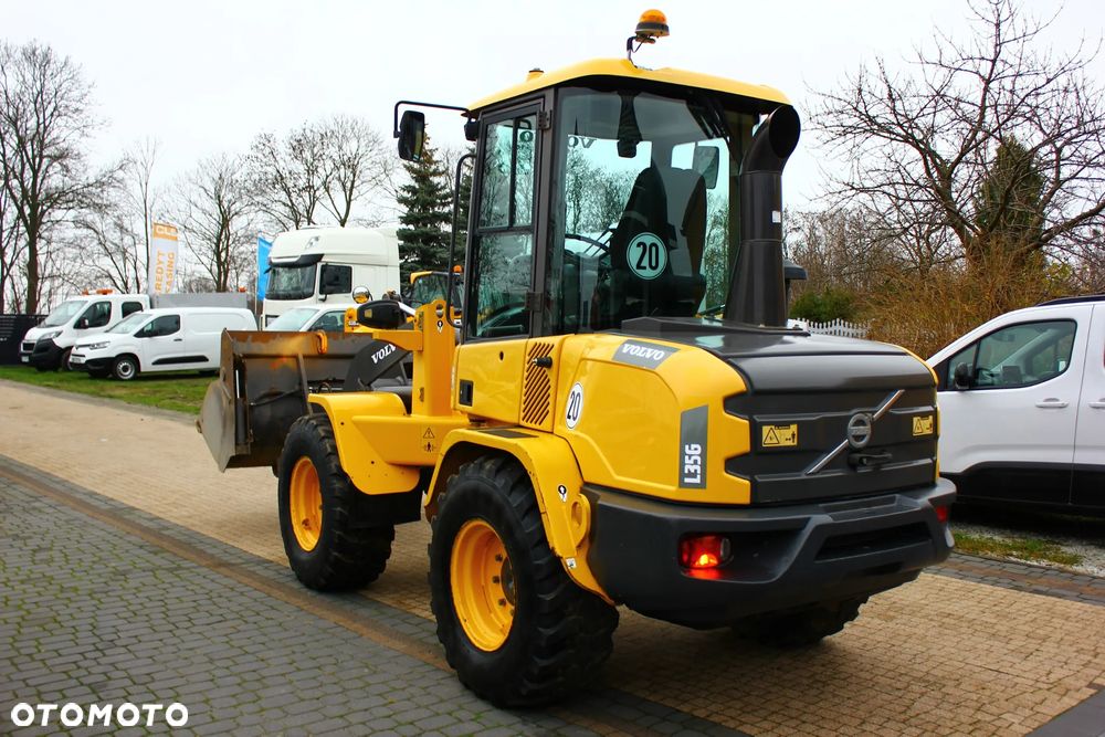 Volvo L35G - 24