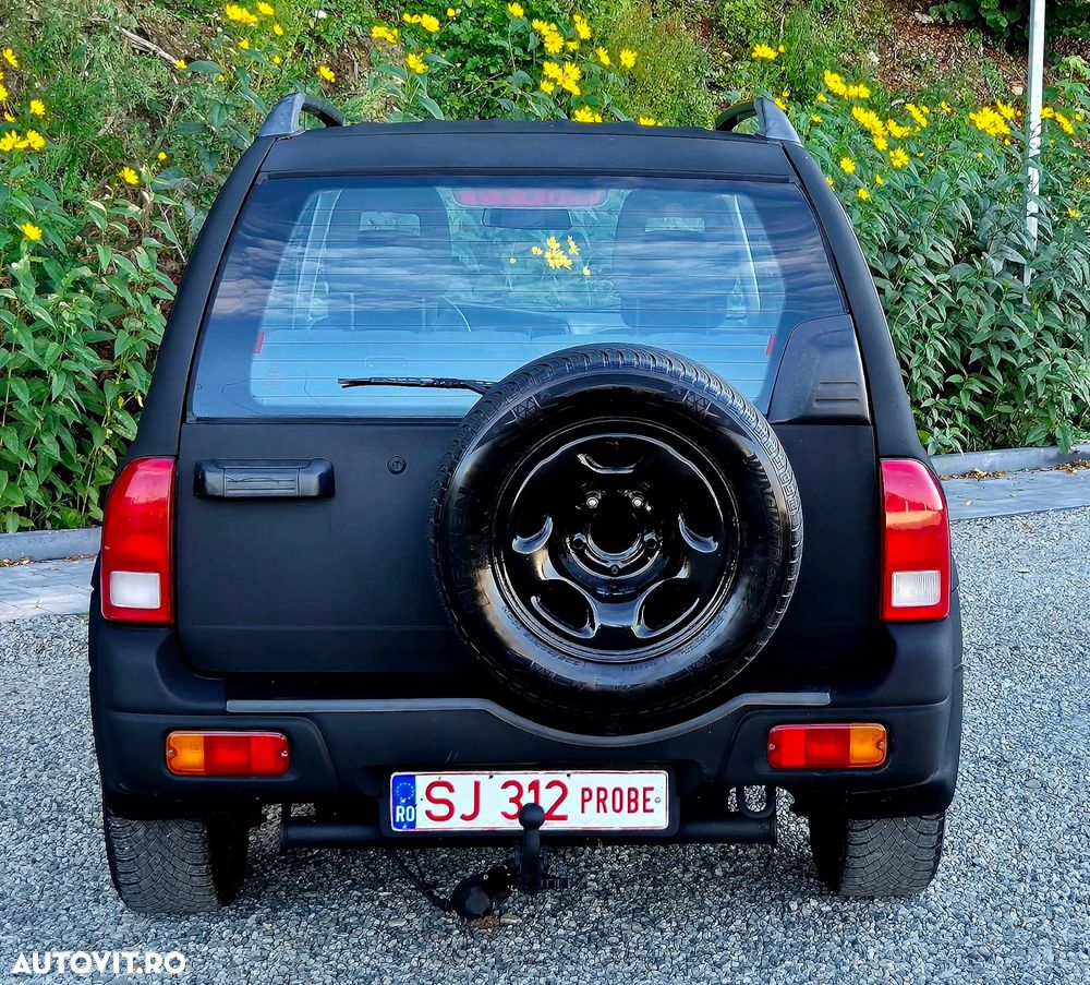 Suzuki Grand Vitara 2.0 TD Club - 14