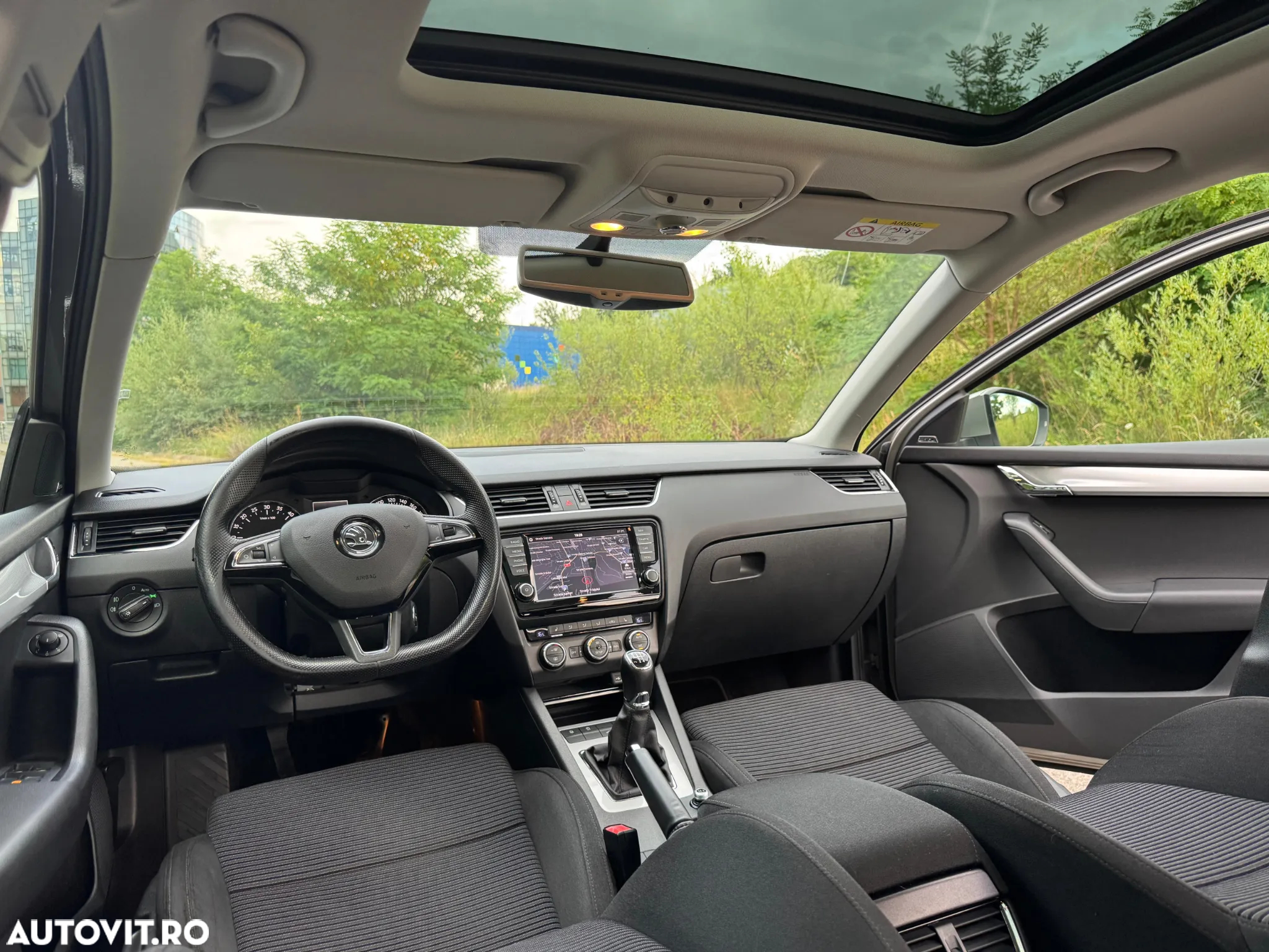 Skoda Octavia 1.6 TDI ELEGANCE - 17