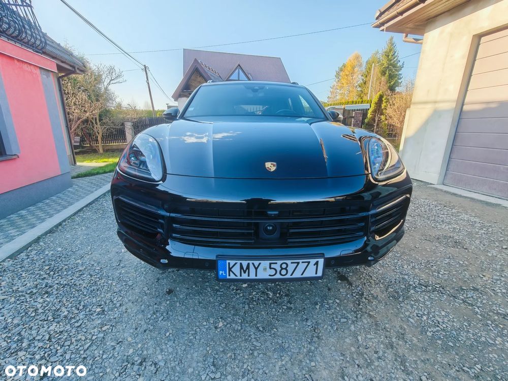 Porsche Cayenne E-Hybrid - 2