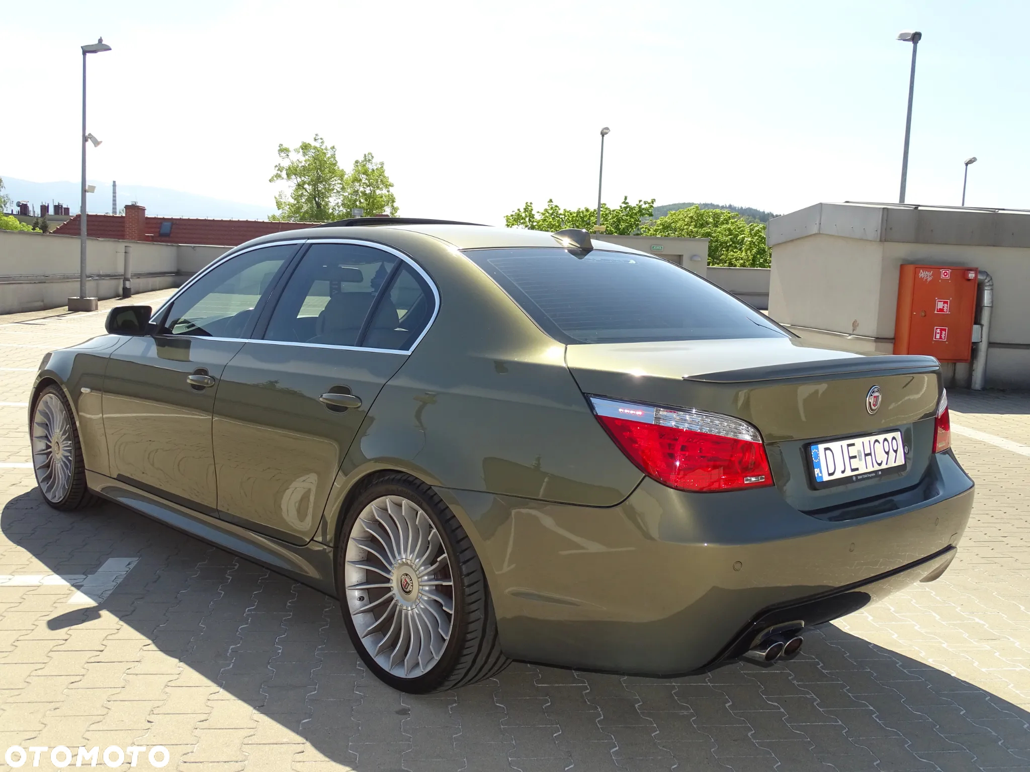 BMW Seria 5 525d Touring - 17