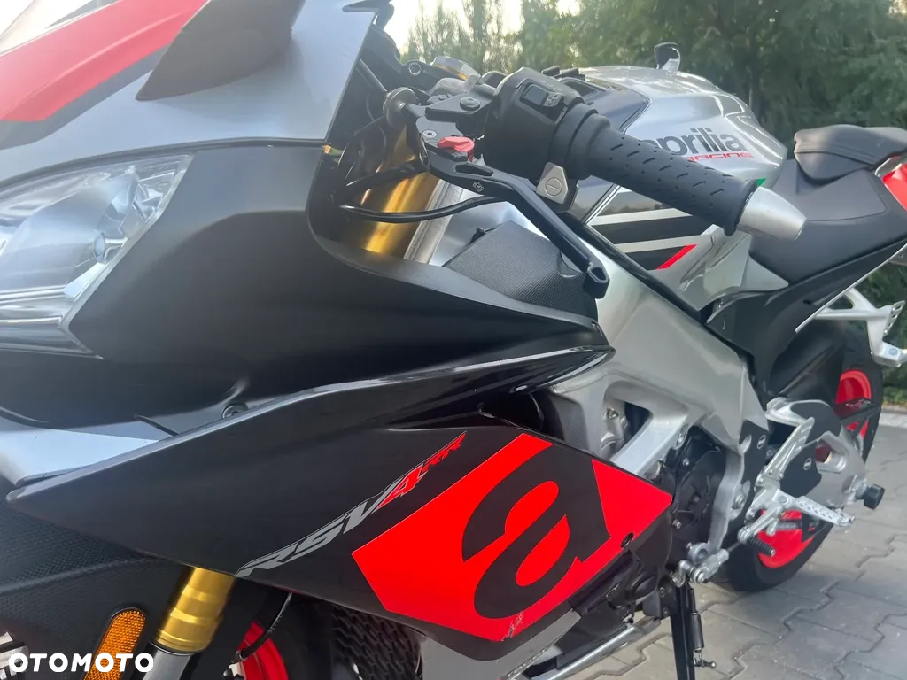 Aprilia RSV - 14