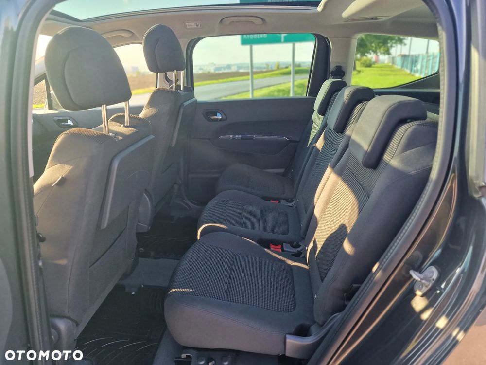 Peugeot 5008 1.6 BlueHDI Active S&S - 22