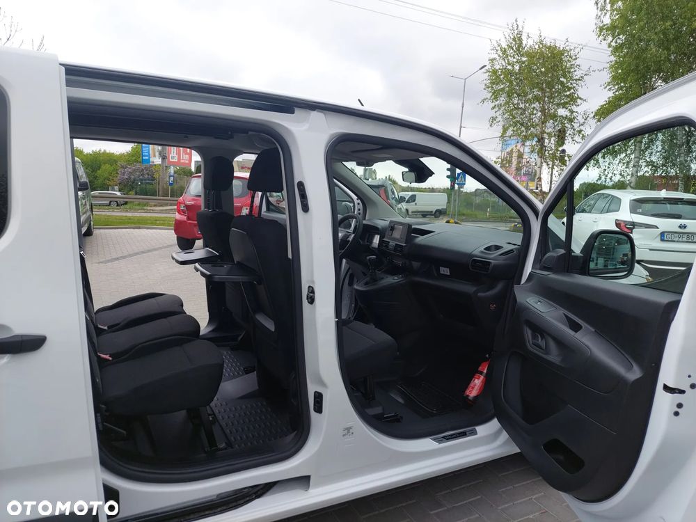 Toyota Proace City Verso 1.5 D-4D Combi - 11