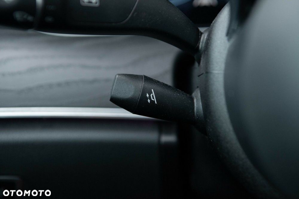 Mercedes-Benz Klasa E - 22