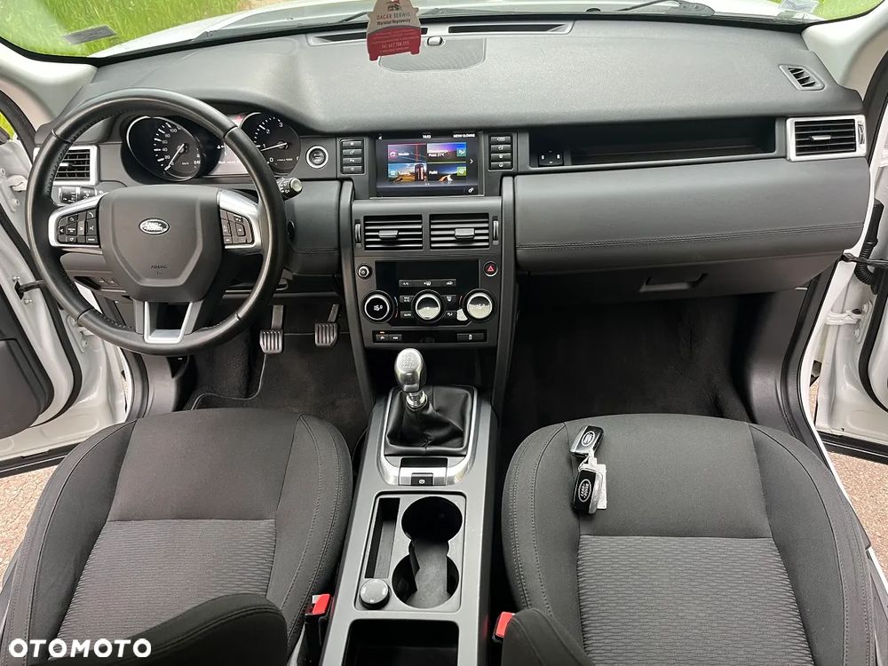 Land Rover Discovery Sport - 9