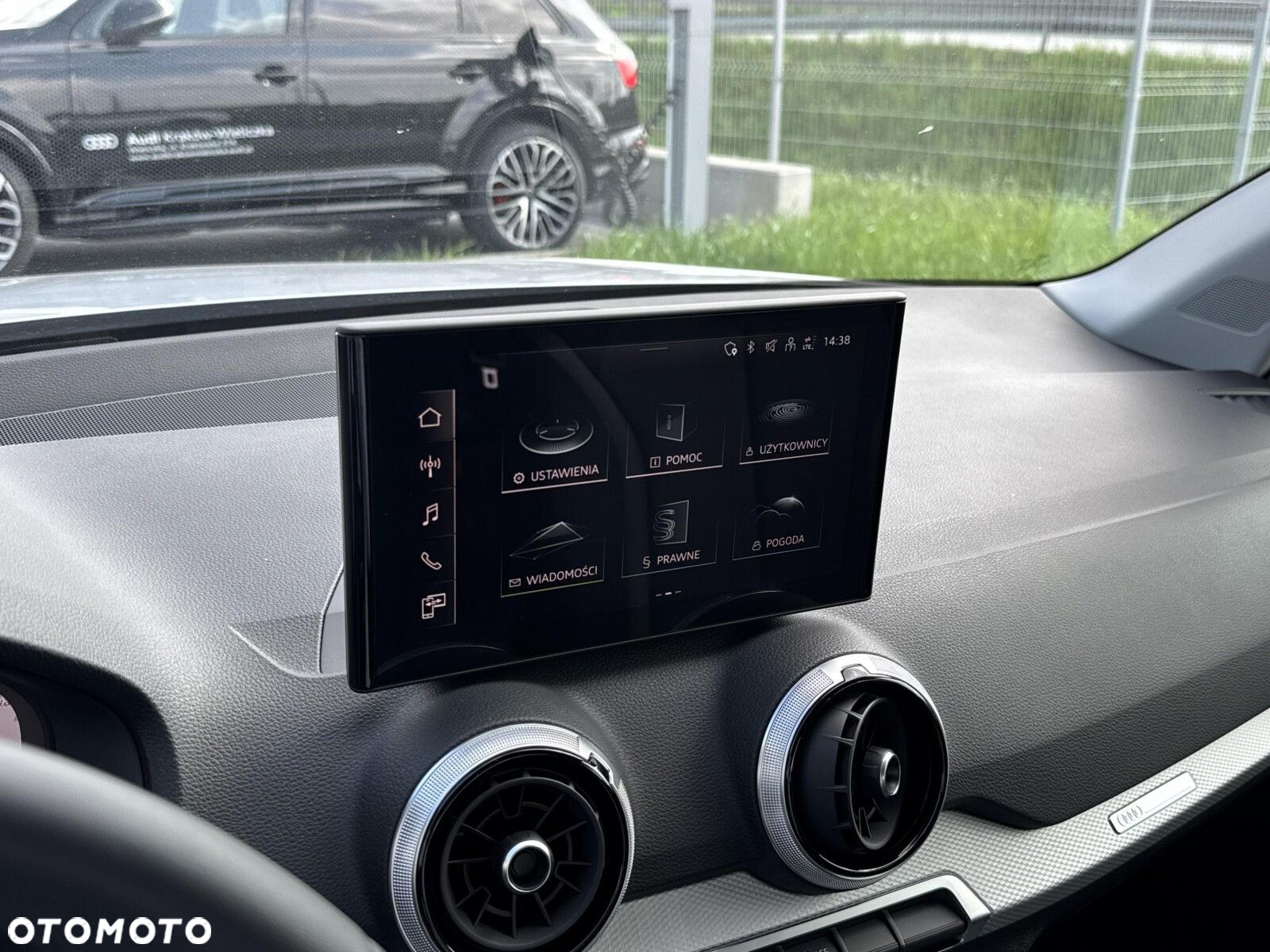 Audi Q2 - 22