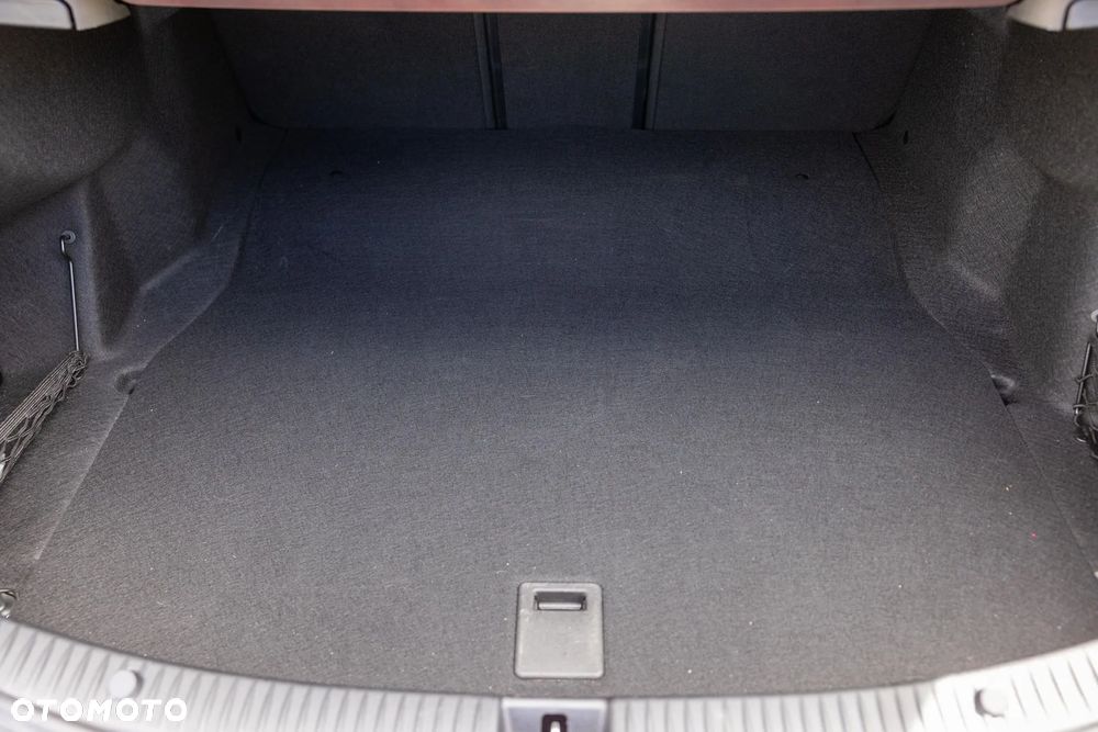 Mercedes-Benz Klasa C 450 AMG 4-Matic 7G-TRONIC - 35