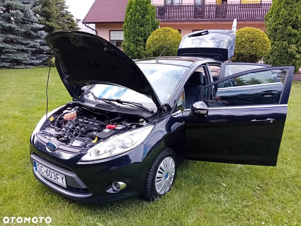 Ford Fiesta 1.25 Titanium X - 19