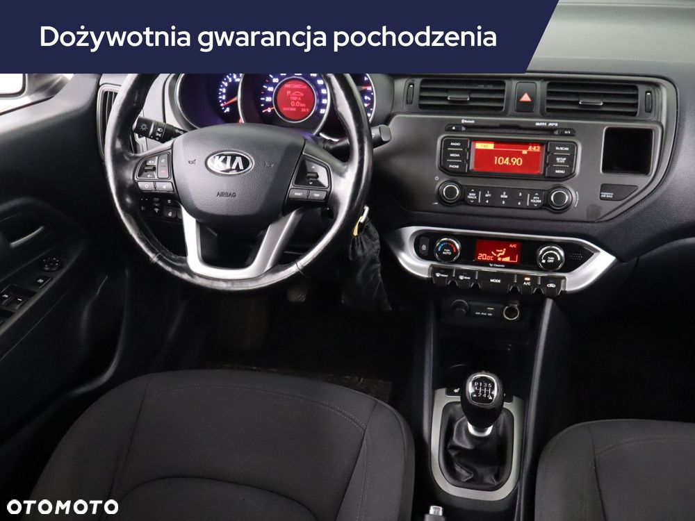 Kia Rio - 9