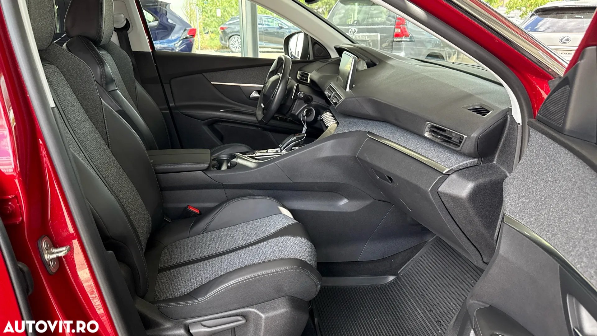 Peugeot 3008 1.2 PureTech Turbo S&S EAT6 GT-Line - 7