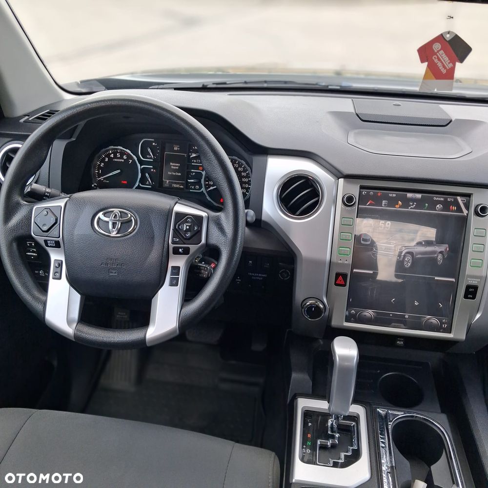 Toyota Tundra - 12