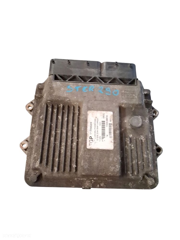 Sterownik KOMPUTER SILNIKA ECU FIAT DOBLO 1.3 DIESEL 51784560 - 1
