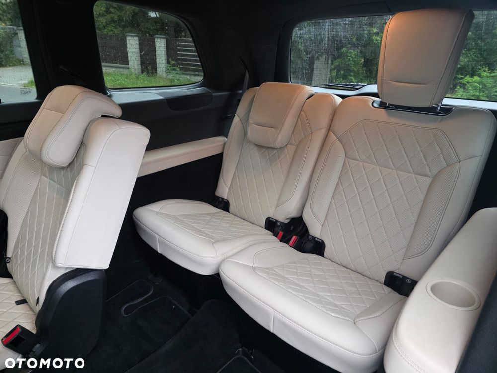 Mercedes-Benz GL 400 4Matic 7G-TRONIC - 27