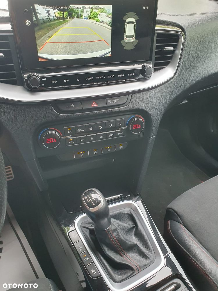 Kia ProCeed 1.6 T-GDI GT - 9