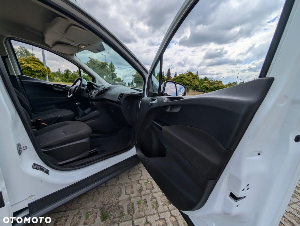 Ford TRANSIT COURIER - 20