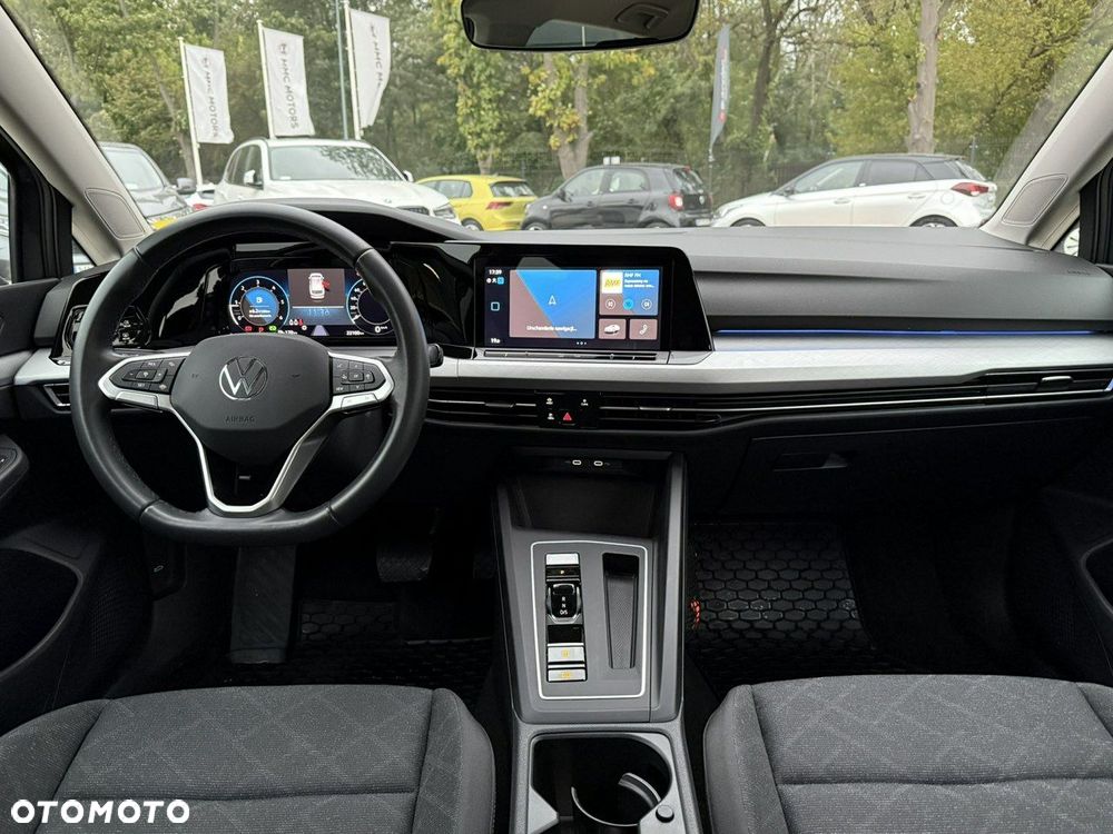 Volkswagen Golf - 16