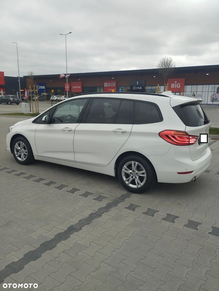 BMW Seria 2 218d GT - 4
