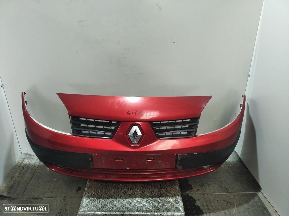 PARA-CHOQUES FRONTAL RENAULT SCÉNIC II 2006 - - 4