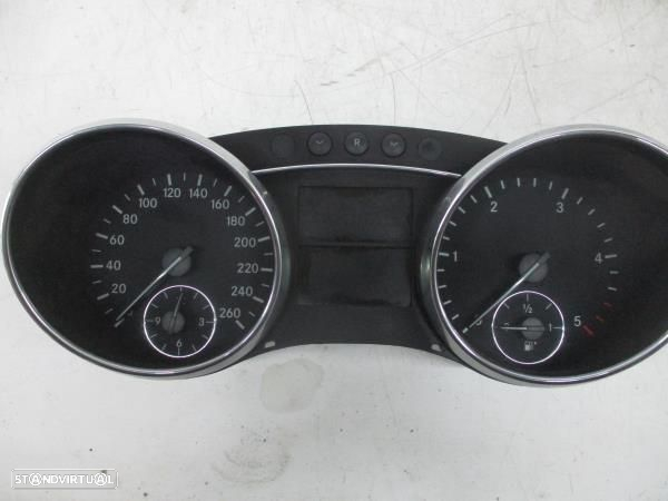 Quadrante / Conta Rotaçoes Mercedes-Benz R-Class (W251, V251) - 3