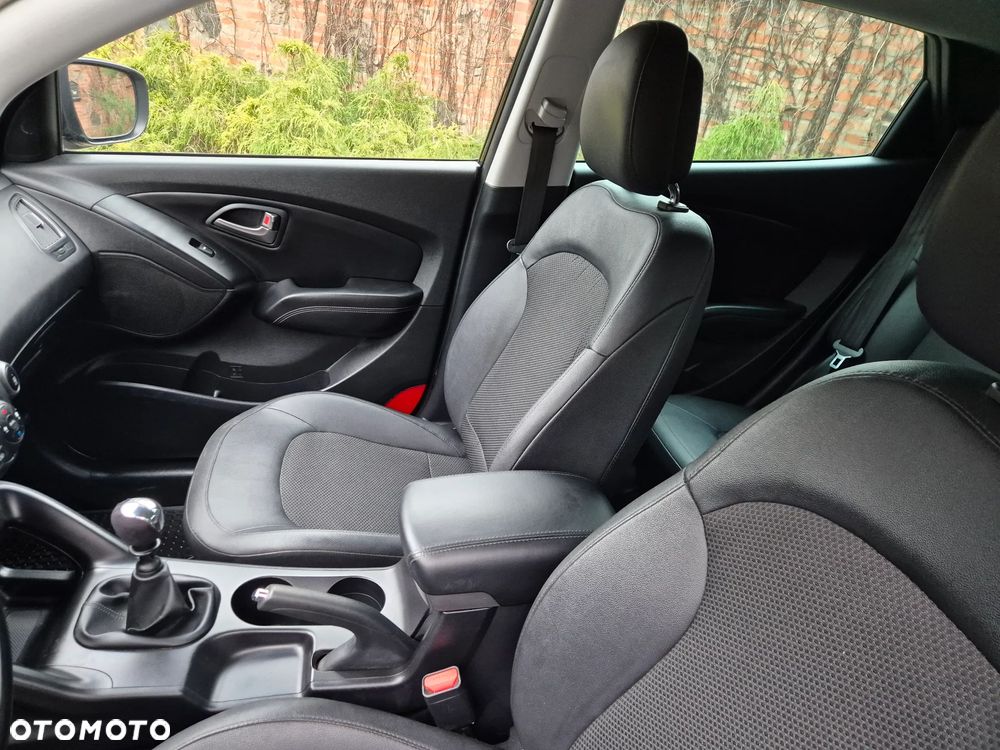 Hyundai ix35 2.0 CRDi 4WD Premium - 26