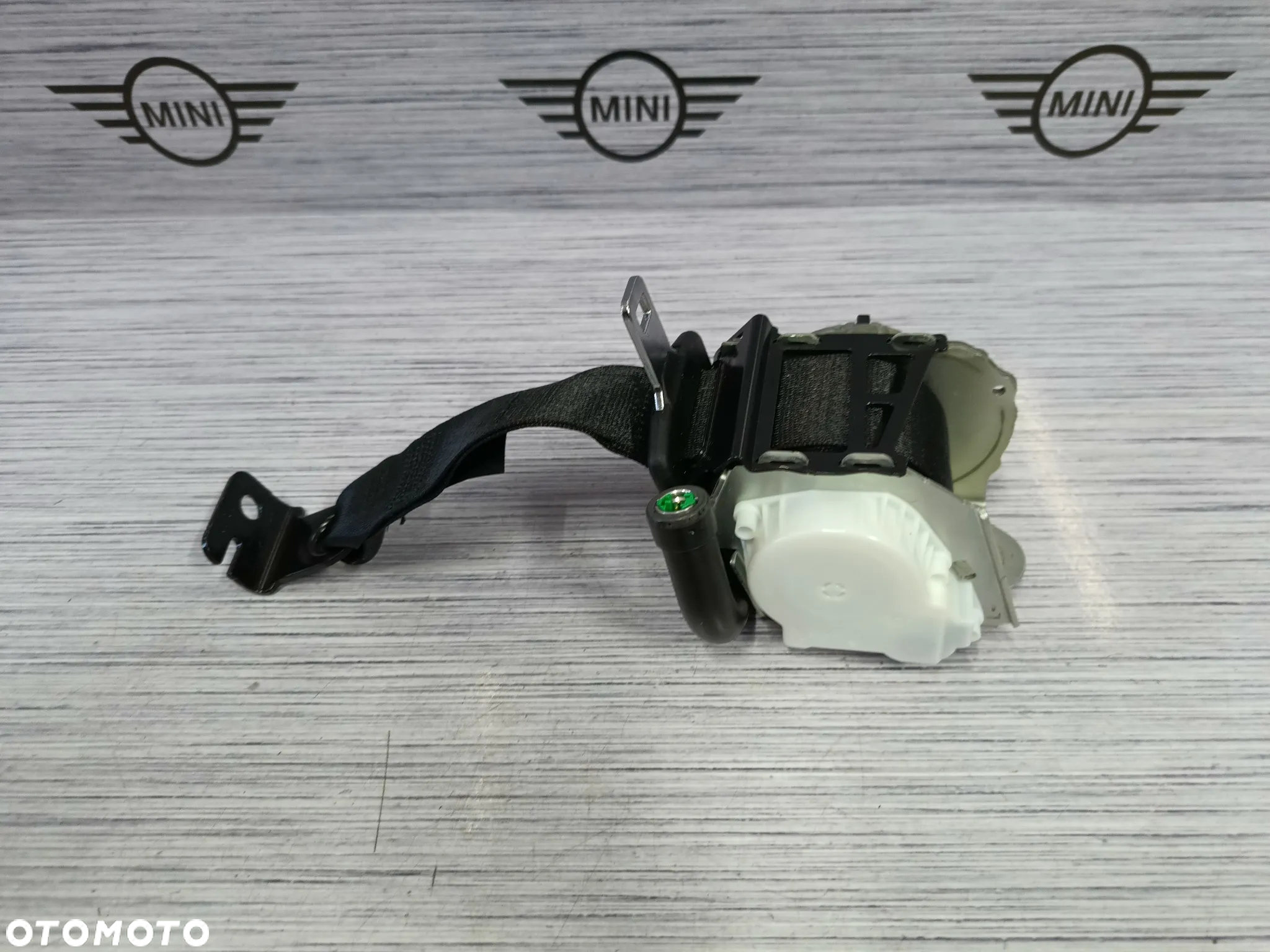 MINI Countryman F60 Pas bezpieczeństwa tył 7384993 / 7384994 - 2