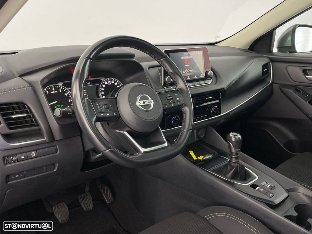 Nissan Qashqai 1.3 DIG-T Acenta - 17