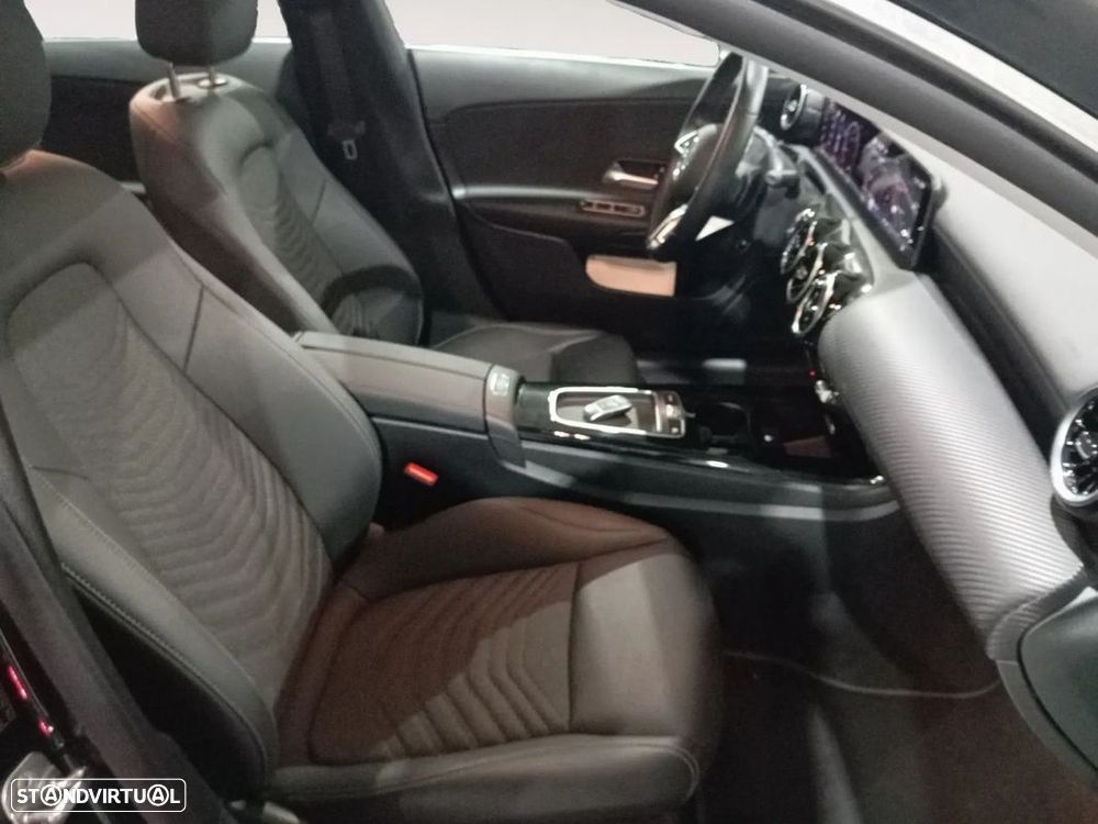 Mercedes-Benz CLA 180 d Shooting Brake Progressive Aut. - 14