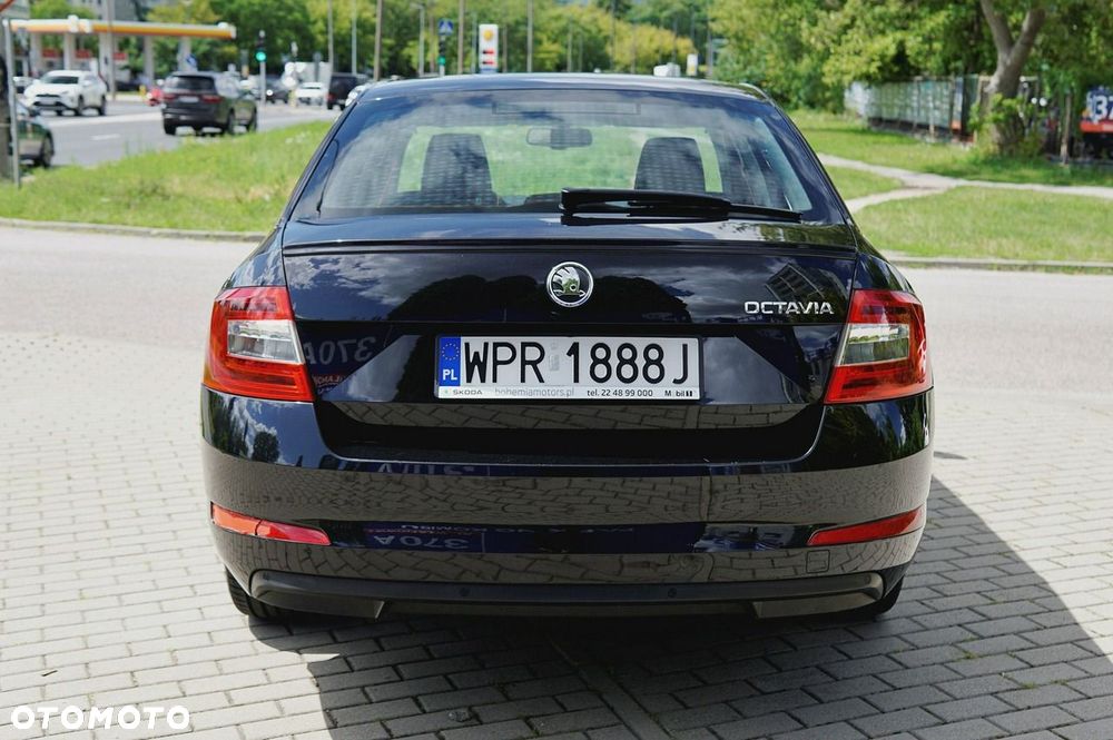 Skoda Octavia 1.6 TDI DPF Elegance - 6