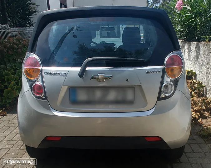 Chevrolet Spark 1.0 L - 3