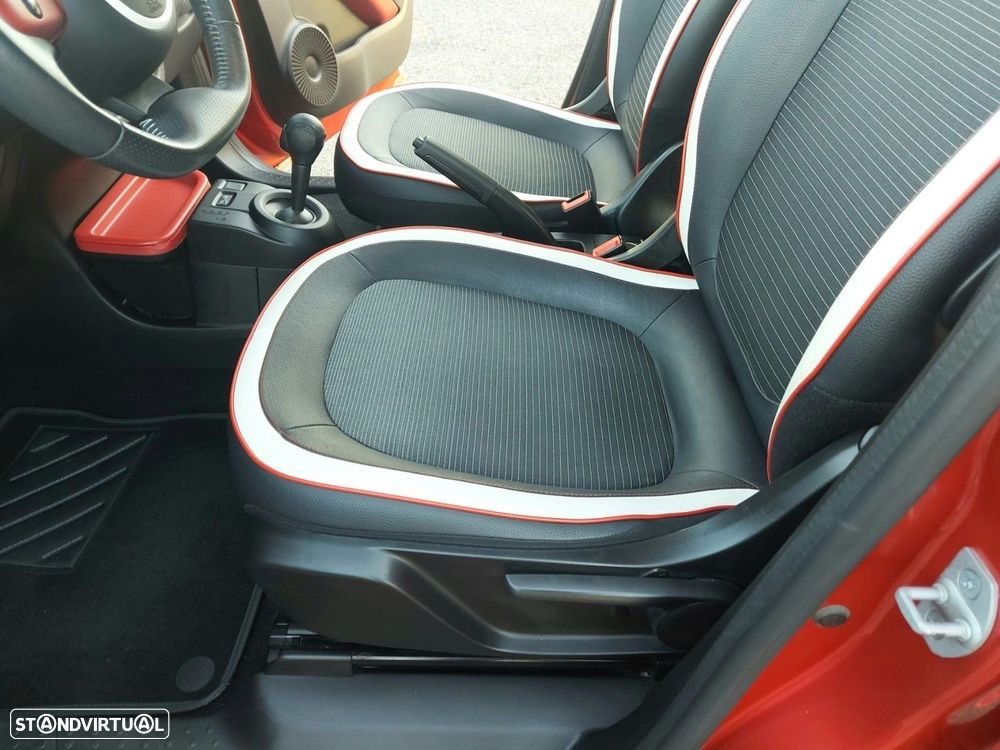 Renault Twingo 0.9 TCe Sport EDC - 19
