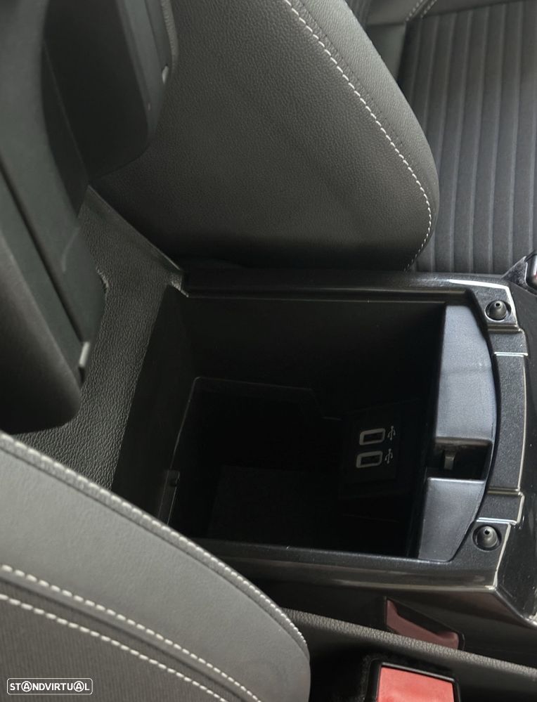 Ford Kuga 1.5 TDCi Titanium - 11