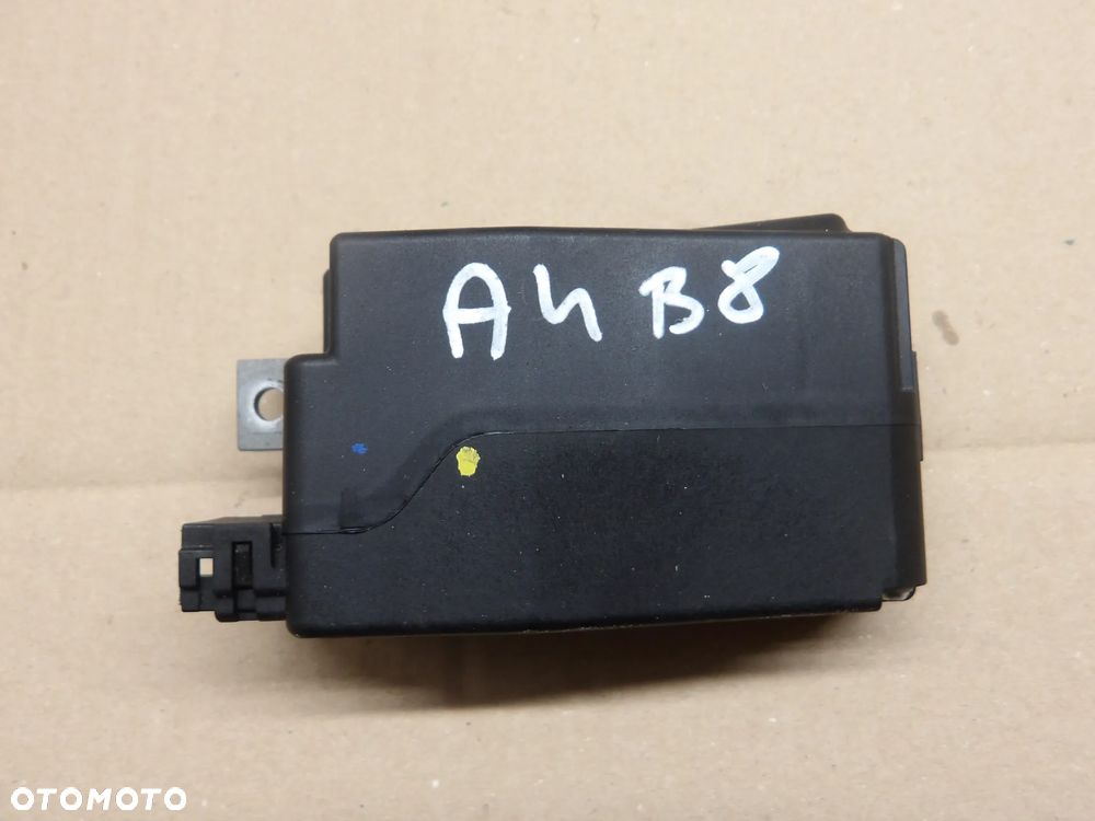 AUDI A4 B8 KOMBI 08-12 3.0TDI BLOKADA KOLUMNY KIEROWNICY 8K0905852D - 2