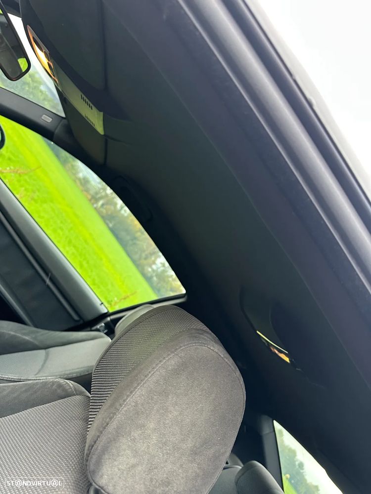 BMW 320 d Coupe Auto - 11