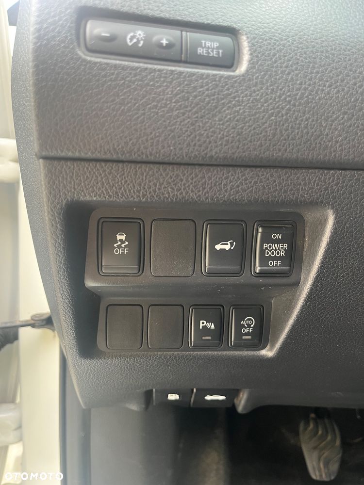 Nissan X-Trail Diesel Tekna - 19