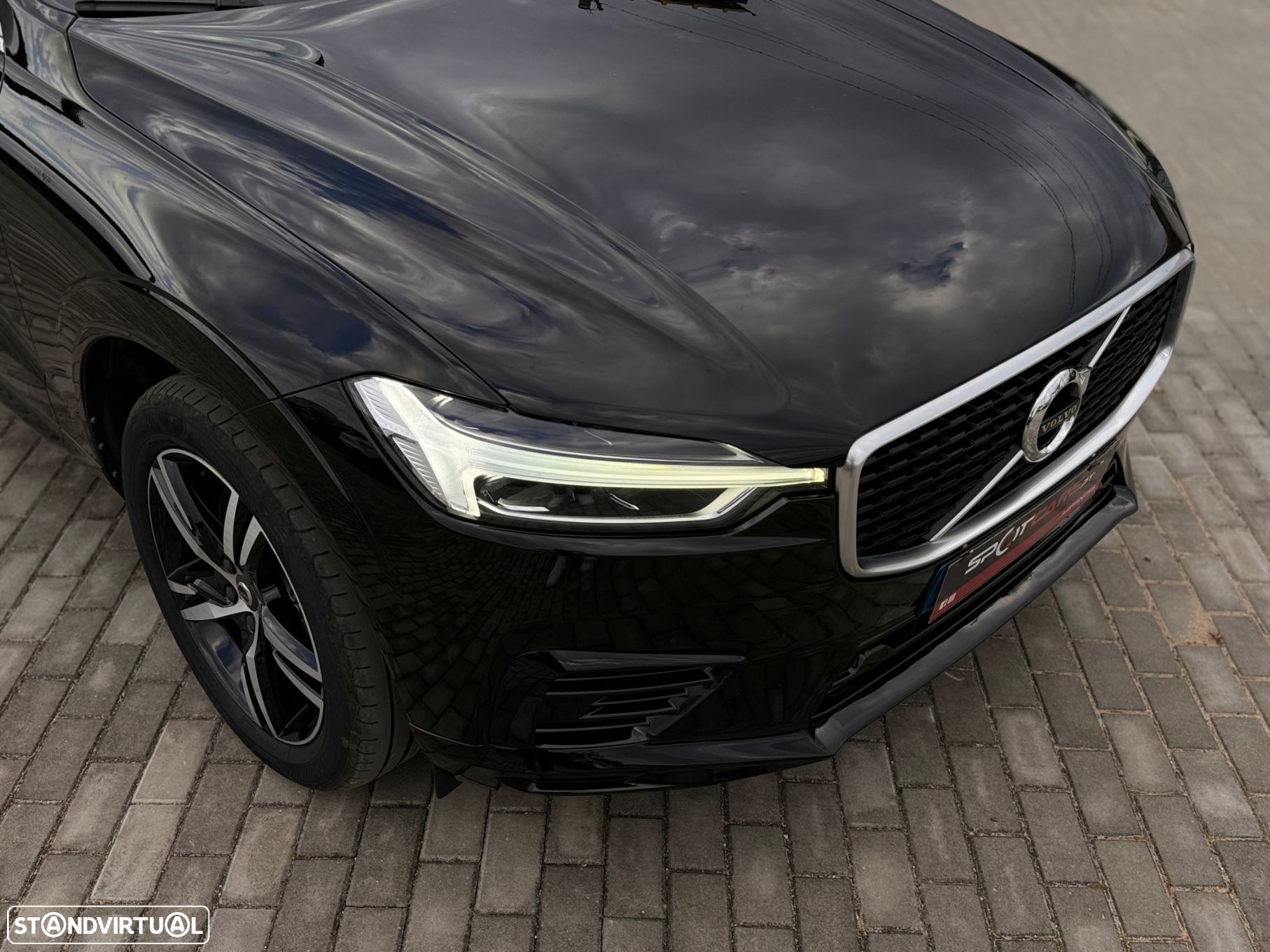 Volvo XC 60 2.0 T8 PHEV R-Design Expression AWD - 13