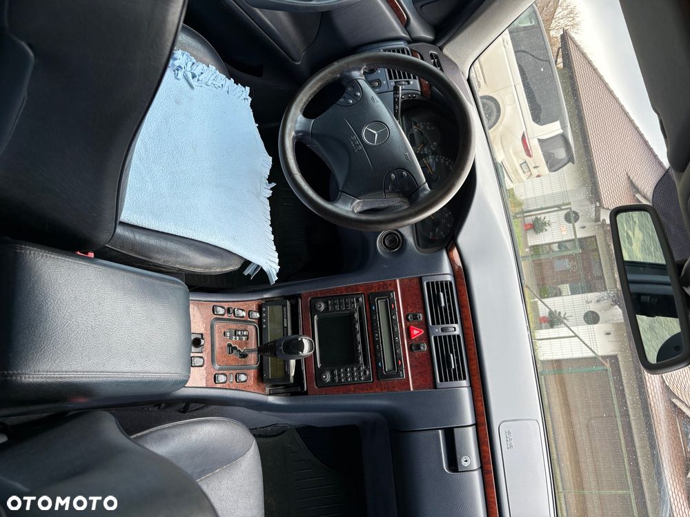 Mercedes-Benz Klasa E - 6