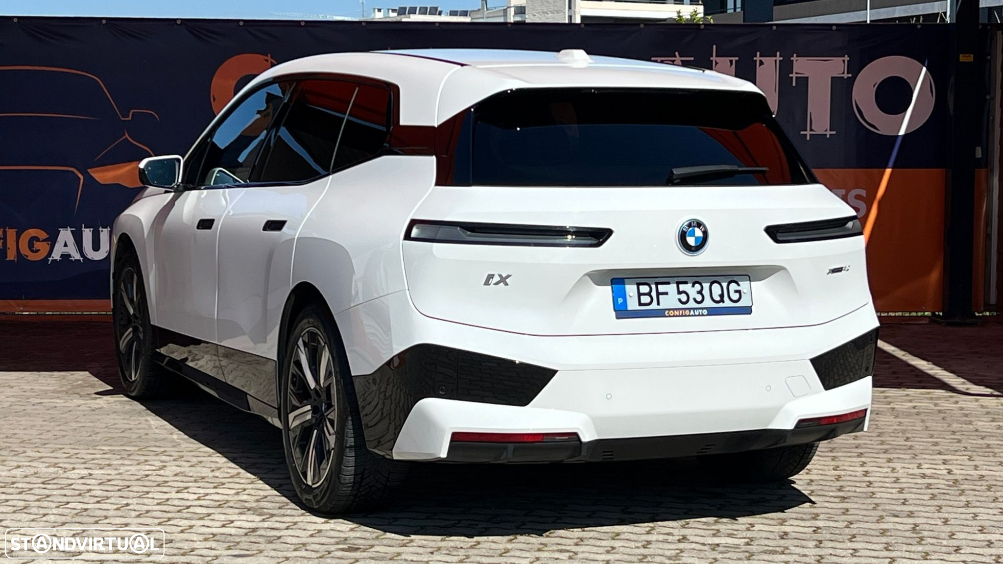BMW iX xDrive 40 - 4