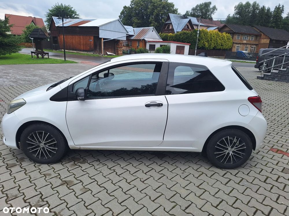 Toyota Yaris - 3