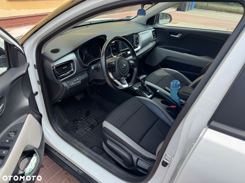 Kia Stonic 1.0 T-GDI L - 3