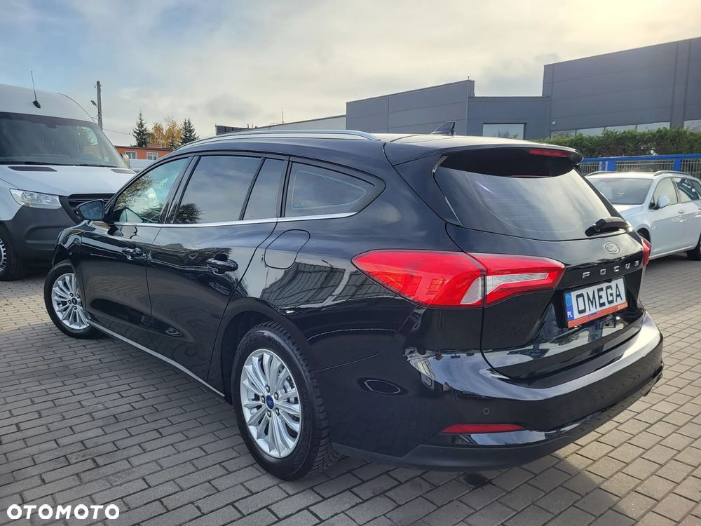 Ford Focus SW 1.5 EcoBlue S&S TITANIUM - 4
