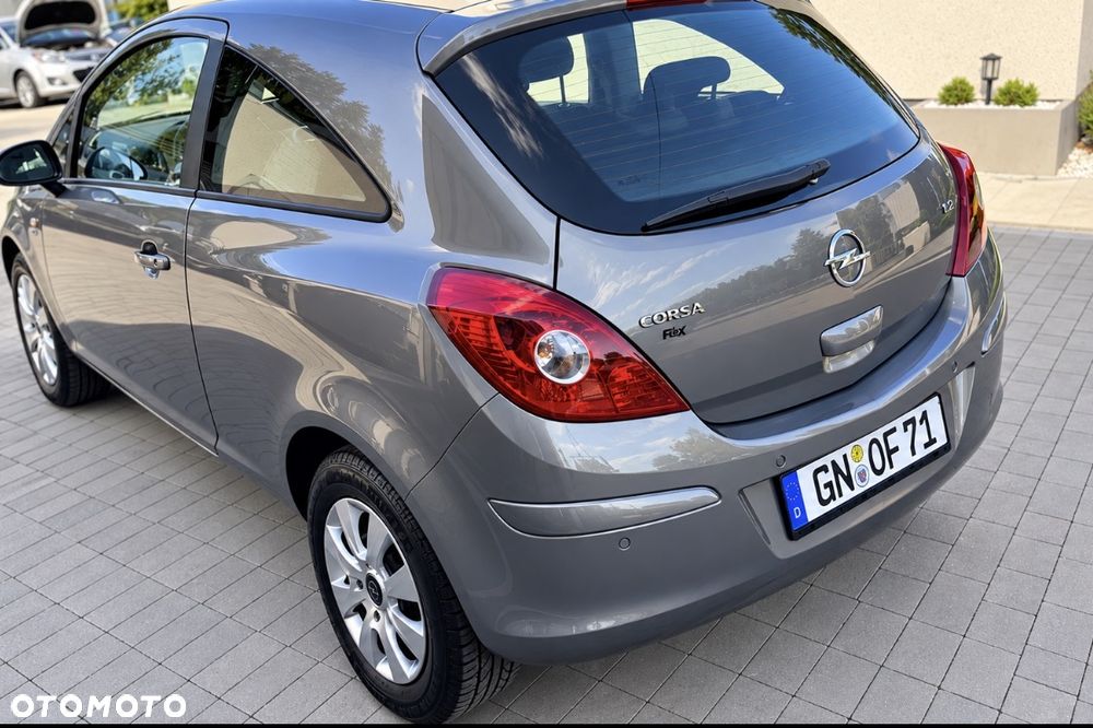Opel Corsa 1.2 16V (ecoFLEX) Color Edition - 6