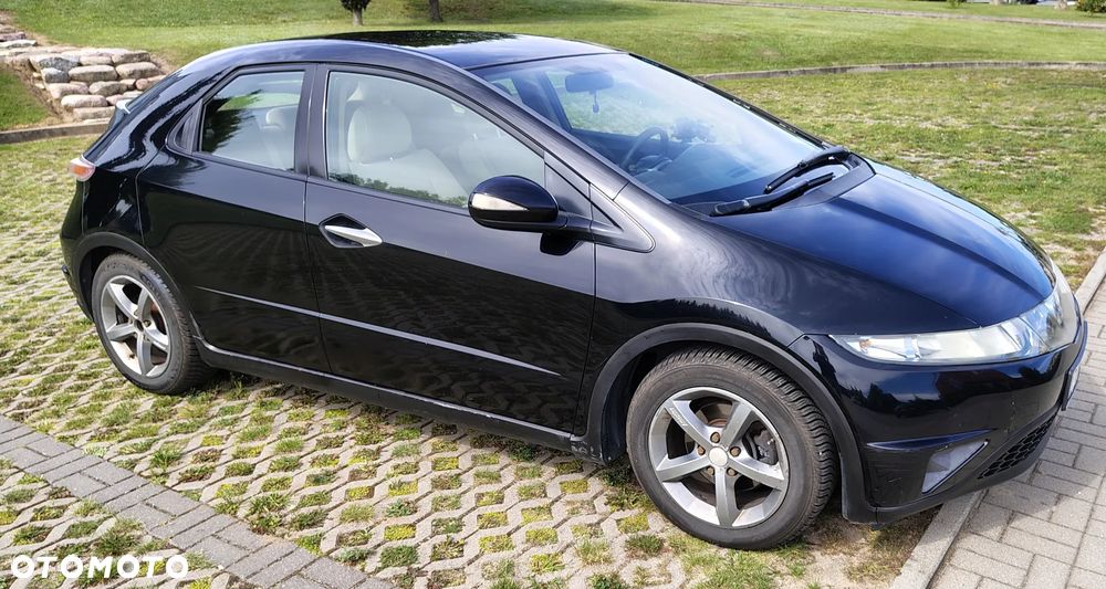 Honda Civic 1.8 Comfort - 2
