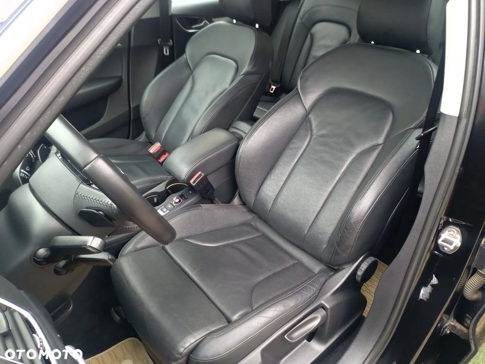 Audi Q3 2.0 TDI Quattro S tronic sport - 14